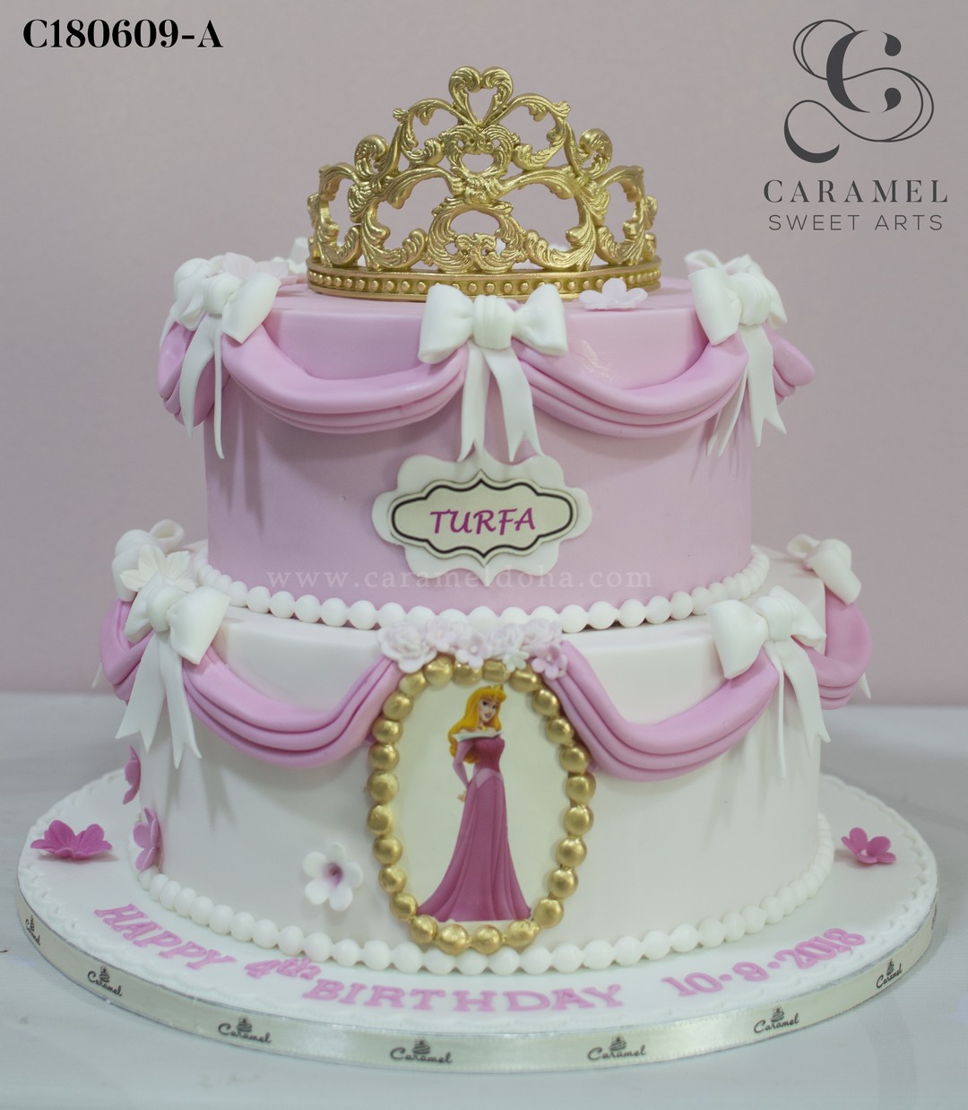 SLEEPING BEAUTY CAKE | Sleeping beauty cake, Doll cake, Pink birthday cakes