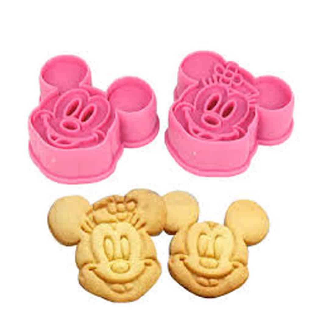 ak_mickey_and_minnie_plunger_cutter.jpg Mickey & Minnie Mouse Plunger Cutter - Image 1