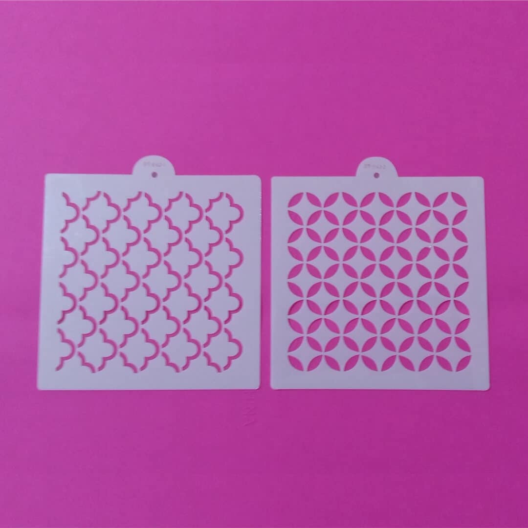 ak_quilting_imprint_set_of_2_cake_stencil.jpg Quilting Imprint Set of 2 Cake Stencil - Image 1