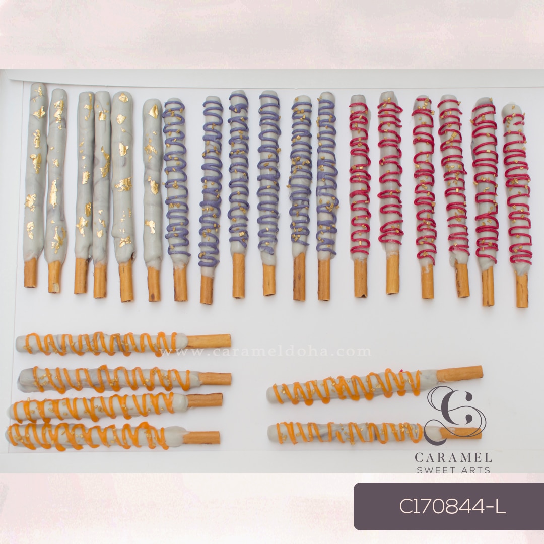 c170844-l_1.jpg Marbled Pretzels - Image 1