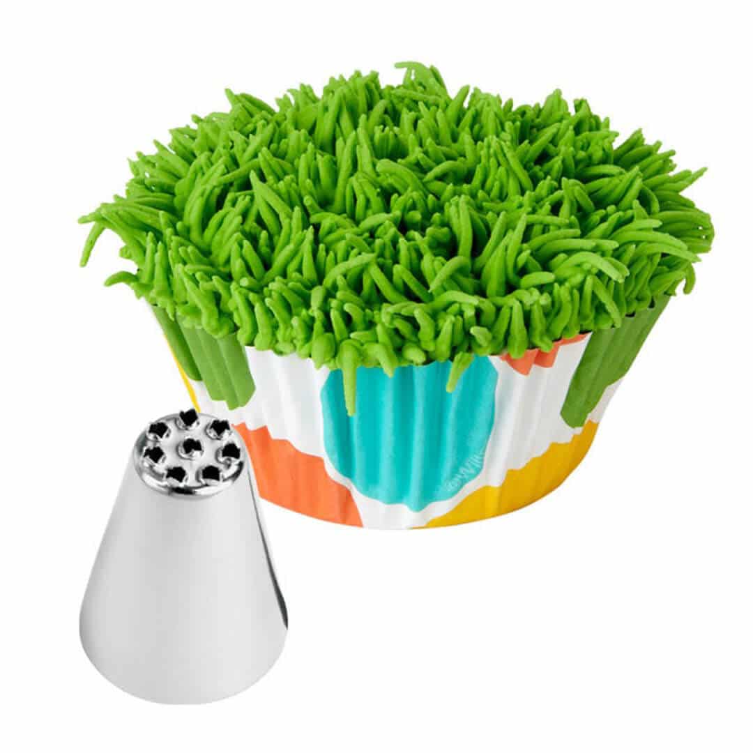 wt_decorating_tip_233_multi_opening_2.jpg Grass Decorating Tip 233 - Image 1