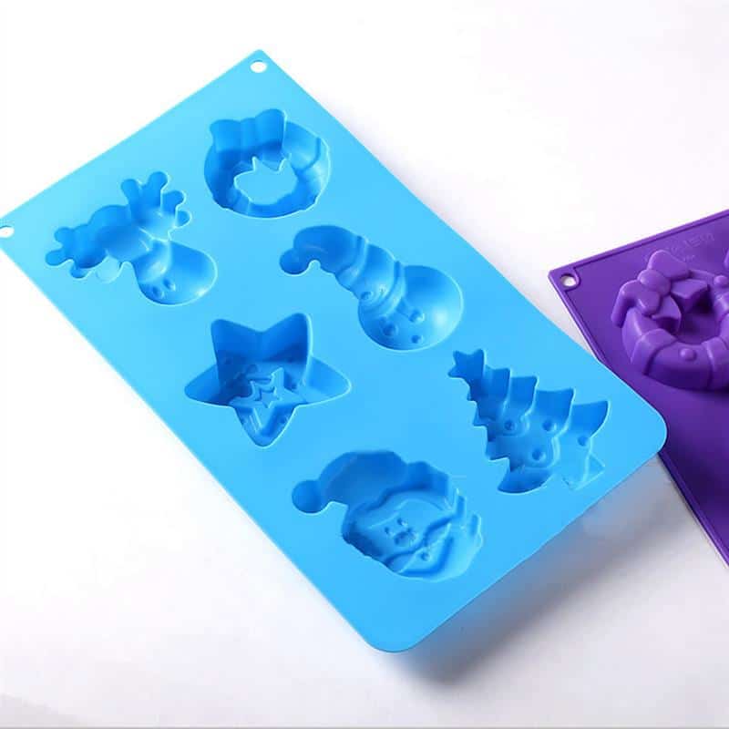 101375b.jpg 6-cavity Christmas Theme Cake Mould - Image 1