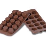 Cups Chocolate Moulds 15's