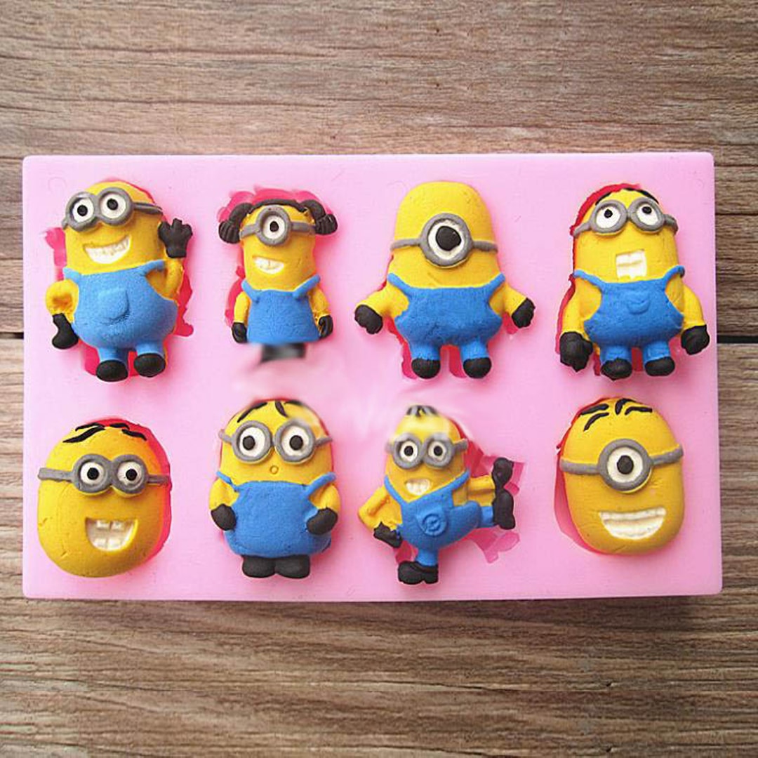 ak_minnion_design_8pcs.jpg Minion Design 8pcs Silicone Mould - Image 1