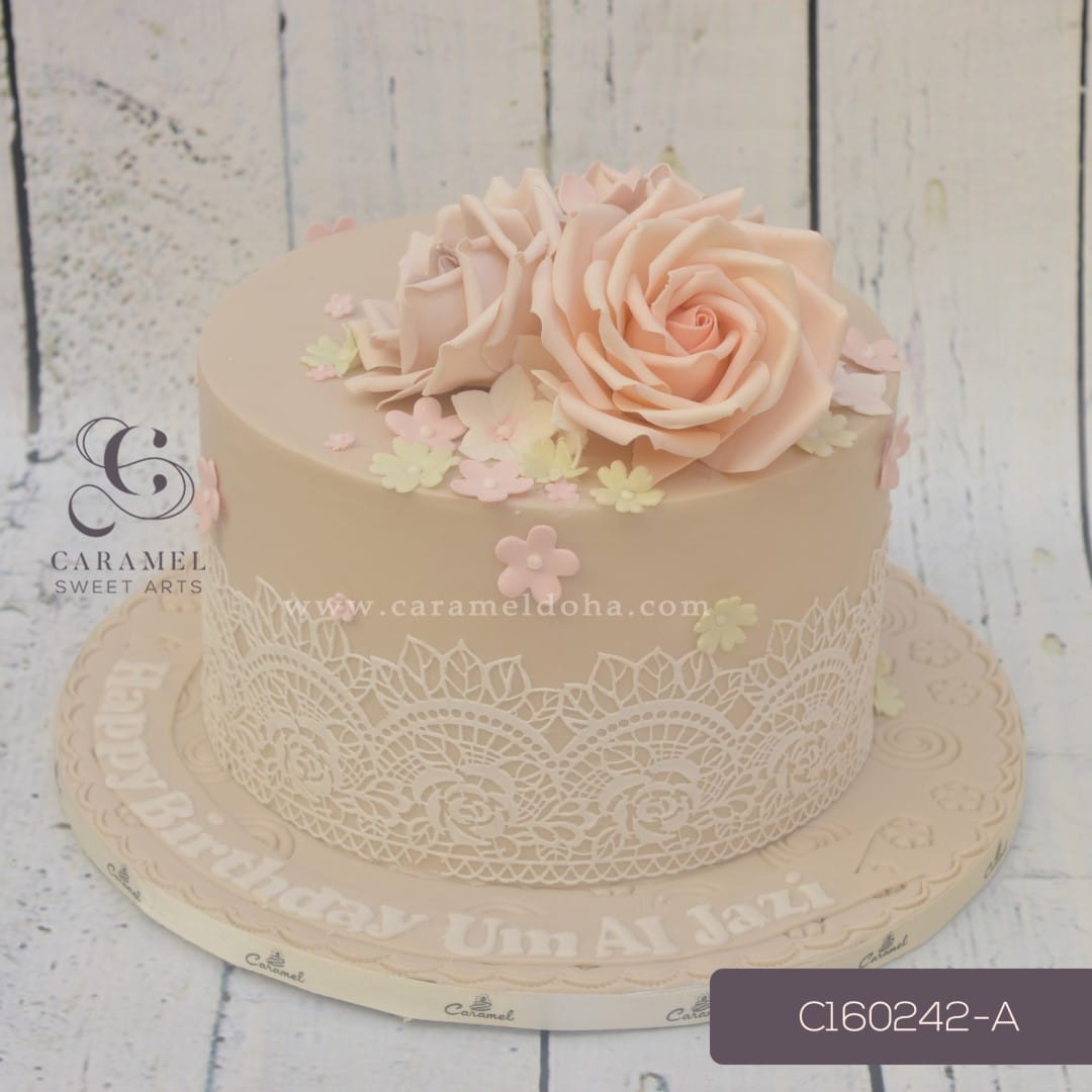 c160242-a.jpg Flower cake - Image 1