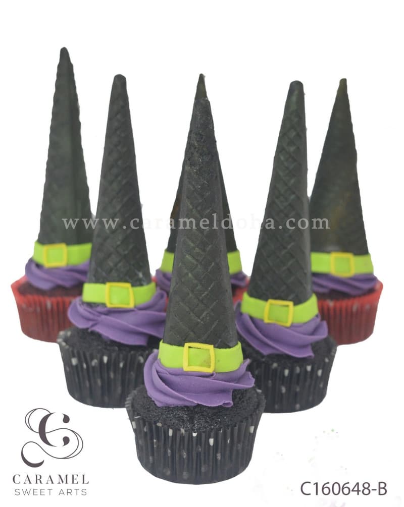 c160648-b.jpg Halloween Cupcakes - Image 1