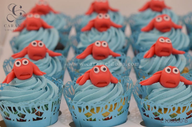 c160800-b.jpg Finding Nemo Cupcakes - Image 1