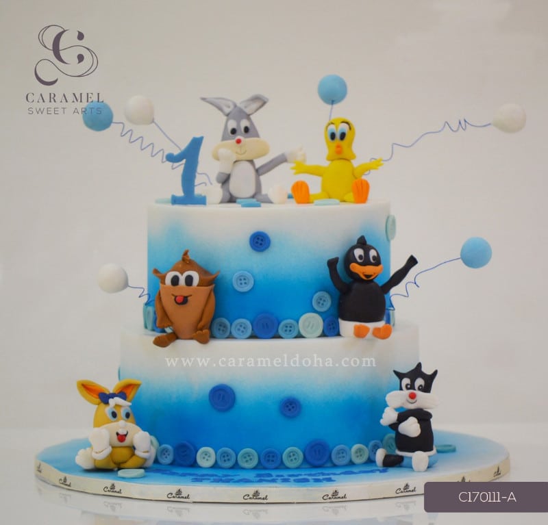 c170111-a.jpg Looney Tunes Cake - Image 1