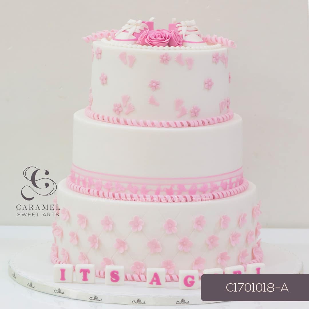 c171018-a.jpg It's a Girl Cake - Image 1