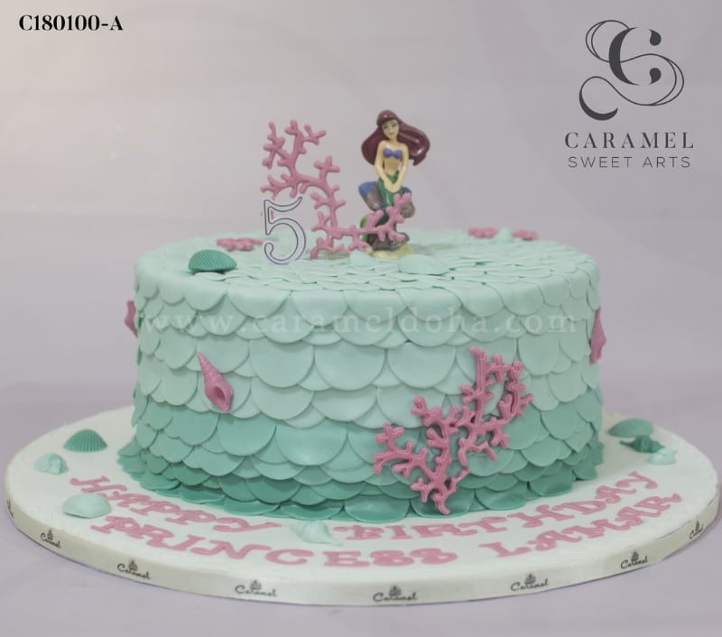c180100-a.jpg Ariel the Little Mermaid Cake - Image 1