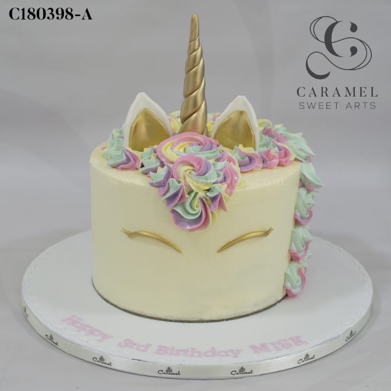 c180398-a.jpg Unicorn Cake - Image 1