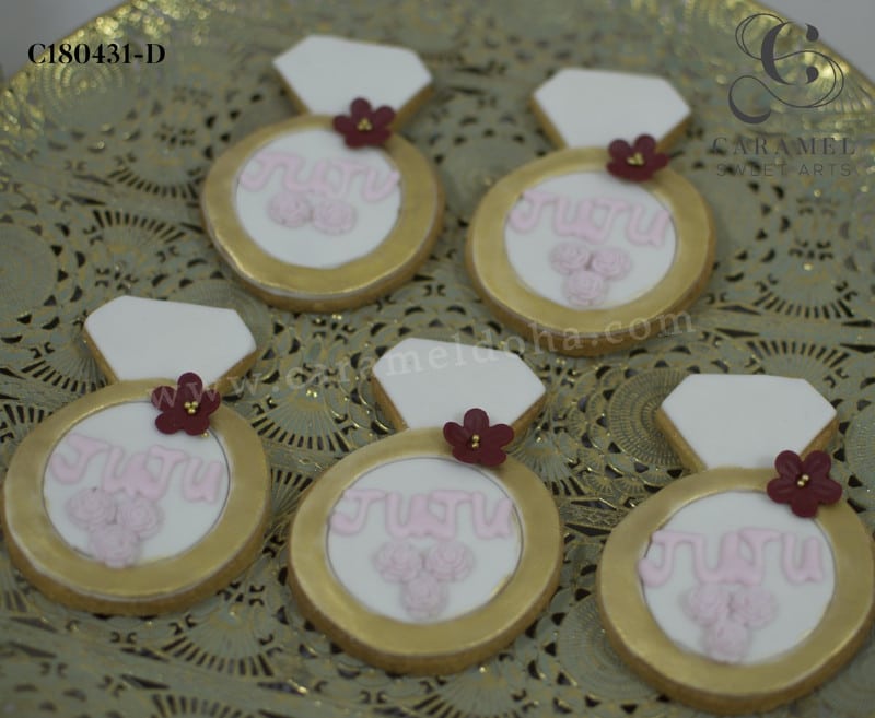 c180431-d.jpg Wedding Ring Cookies - Image 1