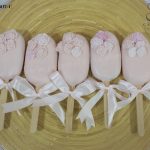 Flower Themed Cakesicles