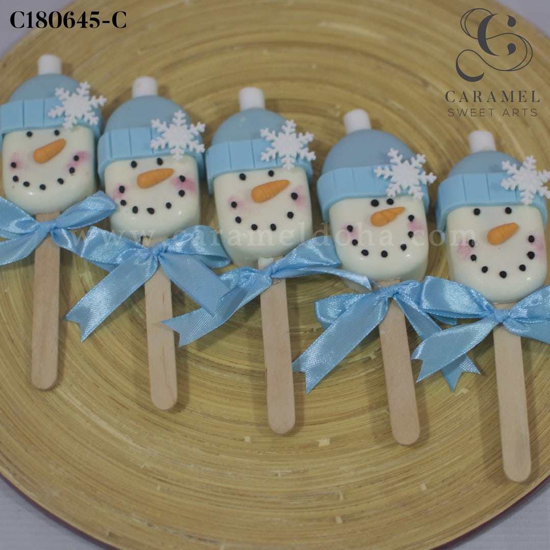 c180645-c.jpg Snowman Cakesicles - Image 1