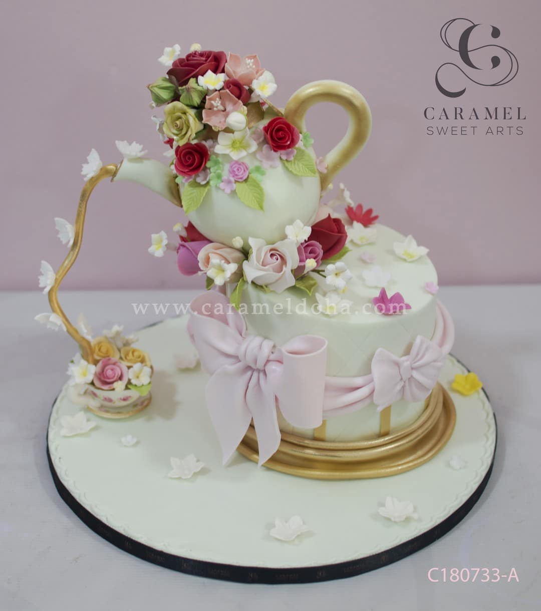 c180733-a.jpg Teapot Cake - Image 1