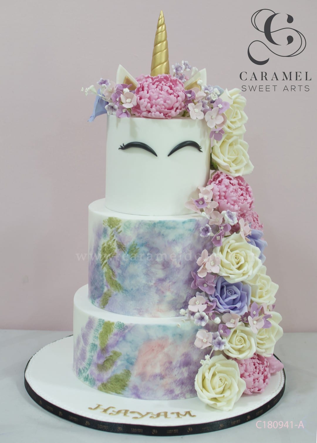 c180941-a.jpg Unicorn Cake - Image 1