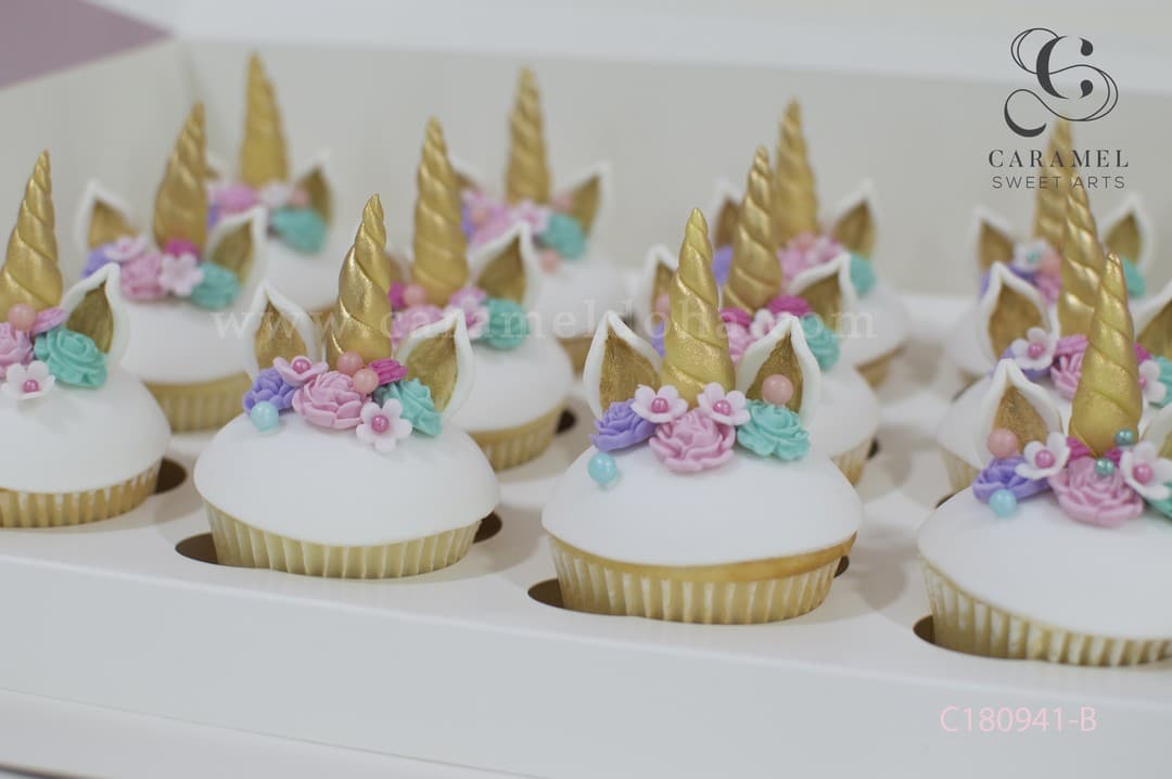 c180941-b.jpg Unicorn Cupcakes - Image 1