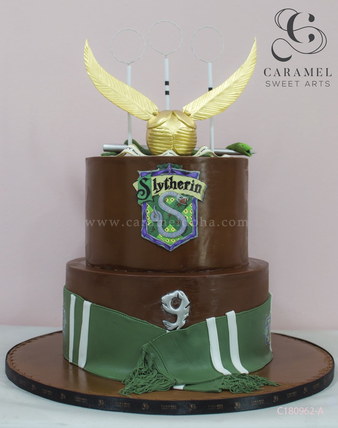 c180962-a.jpg Harry Potter Cake - Image 1