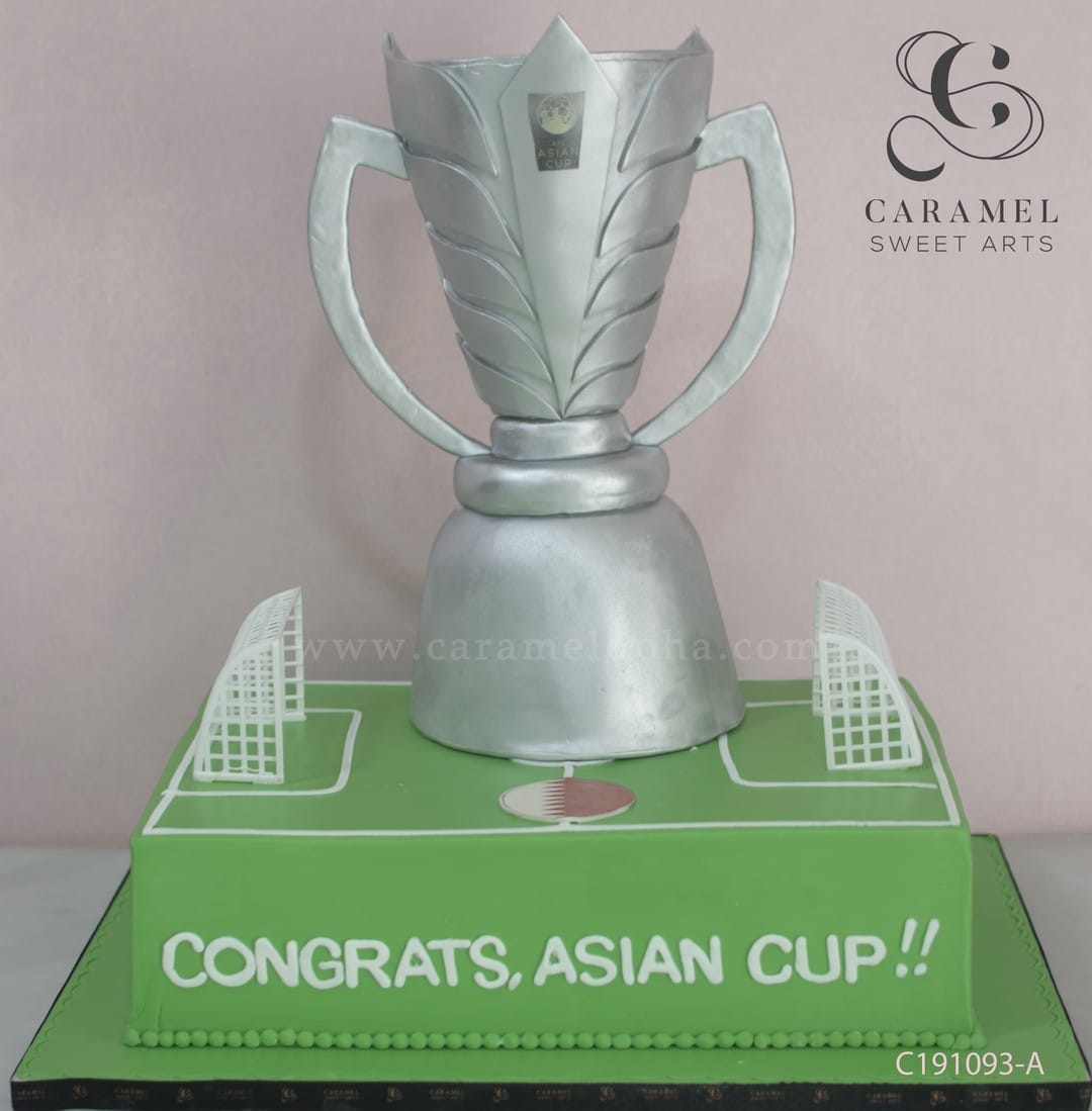 c191093-a.jpg Football Cake - Image 1