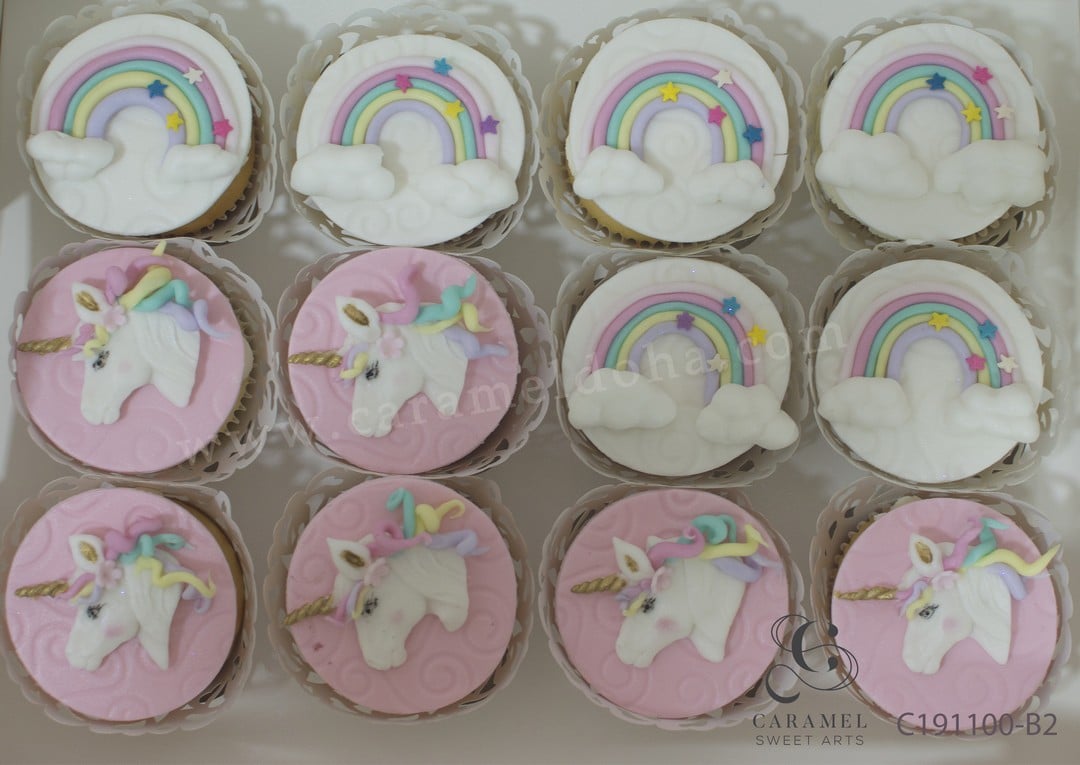 c191100-b2.jpg Unicorn Cupcakes - Image 1