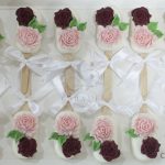Pink & Maroon Flower Cakesicles
