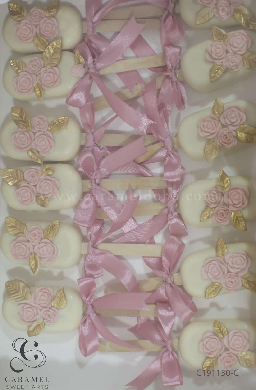 c191130-c.jpg Pink Flower Cakesicles - Image 1