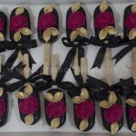 Black & Fuschia Cakesicles