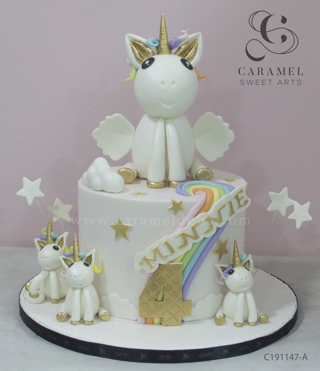 c191147-a.jpg Unicorn Cake - Image 1