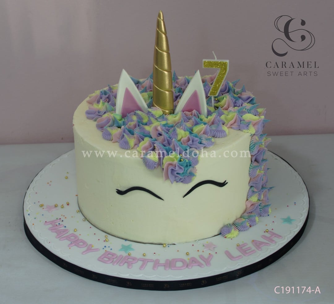 c191174-a.jpg Unicorn Cake - Image 1