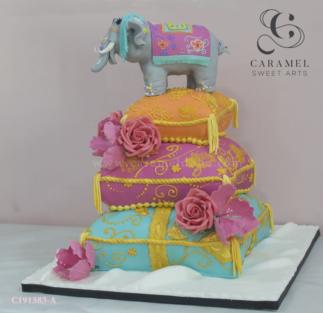c191383-a.jpg Elephant Themed Wedding Cake - Image 1