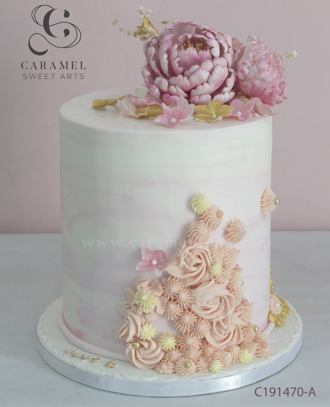 c191470-a.jpg Flower Cake - Image 1