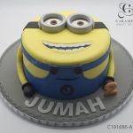 Minion Cake