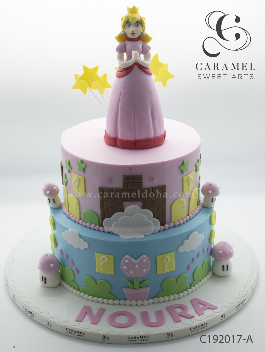c192017-a.jpg Princess Peach Cake - Image 1