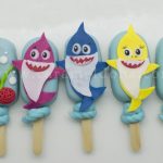 Baby Shark Cakesicles
