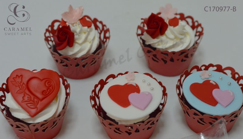 dsc_0284.jpg Valentines Cupcakes - Image 1
