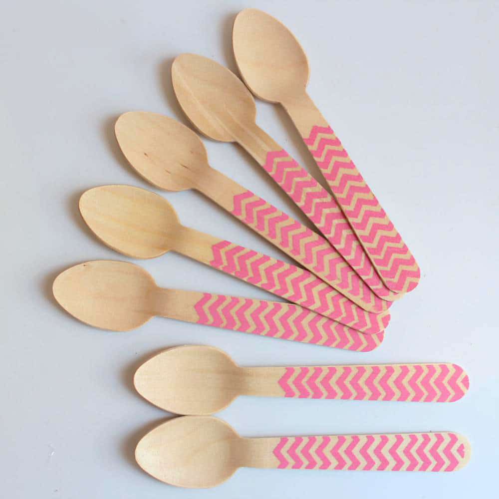 pink_chevron_2_.jpg Pink Chevron Wooden Spoon=12pcs - Image 1